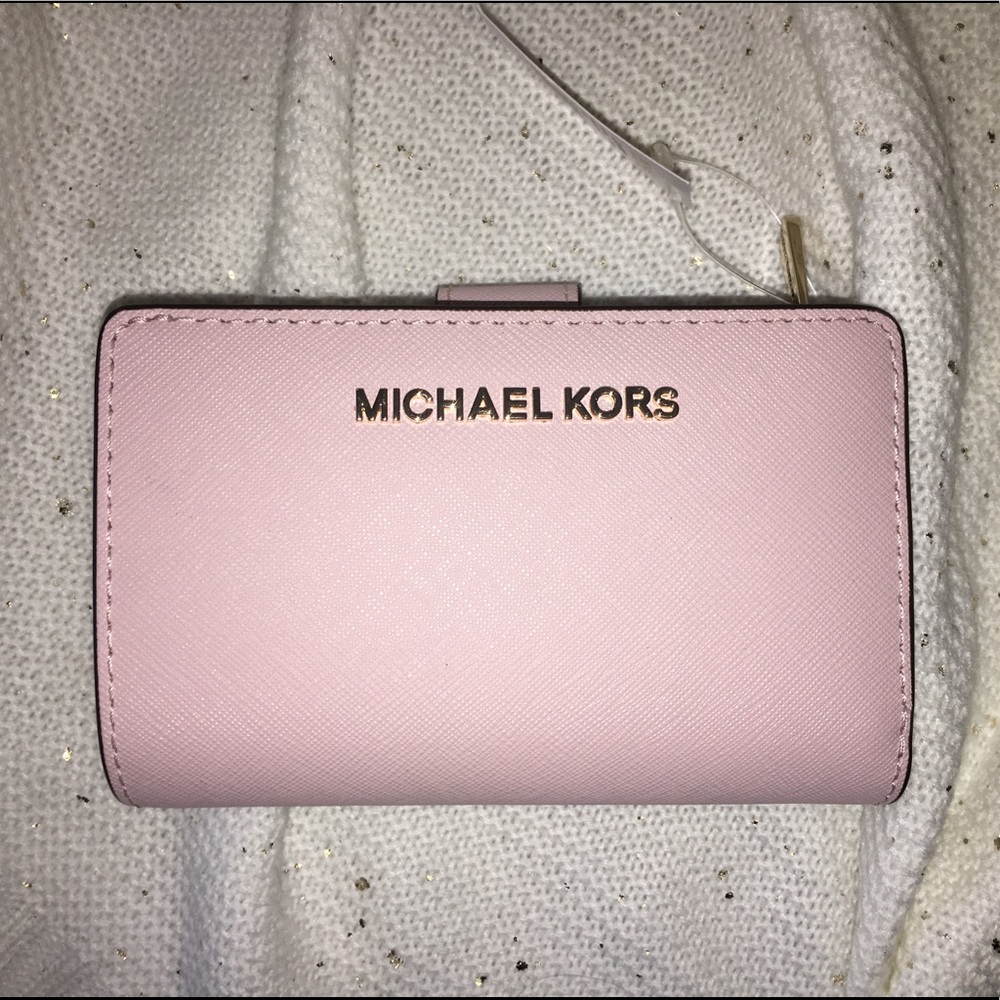 Michael Kors Light Pink & Gold Wallet. NWT